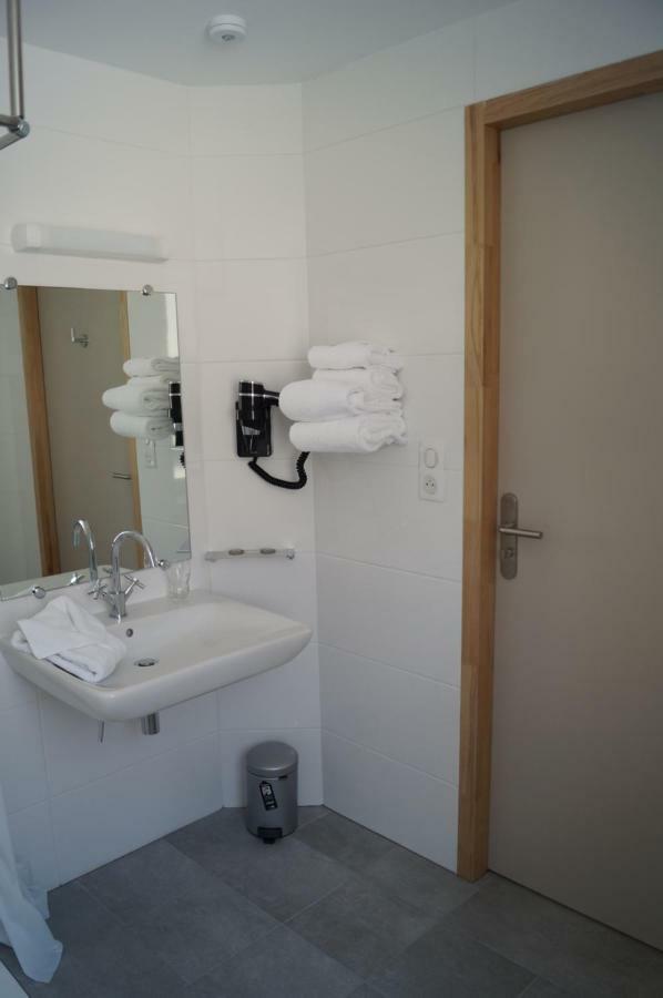 ססל Hotel Du Rhone מראה חיצוני תמונה